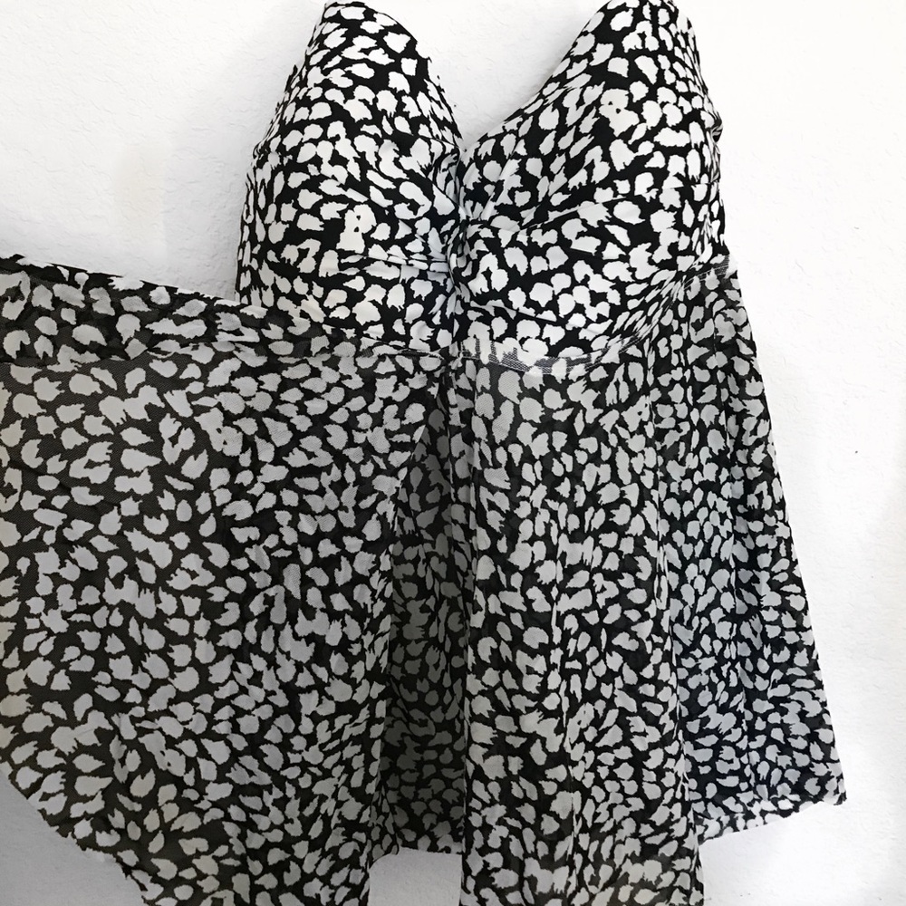 Patterned Tankini - Picture 2 of 3